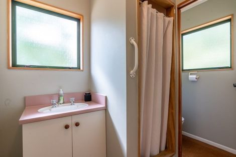 Photo of property in 127 Kent Street, Carterton, 5713
