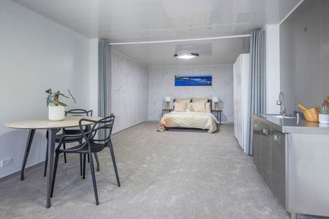 Photo of property in 16 Garthwood Road, Hillcrest, Hamilton, 3216