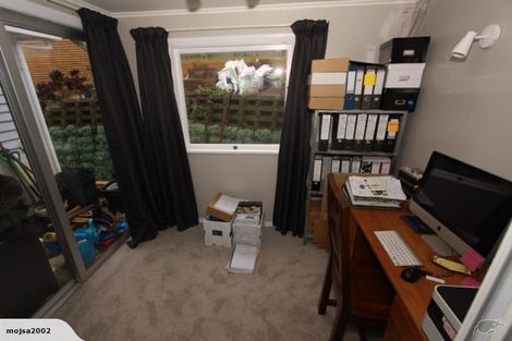 Photo of property in 9 Chesterton Street, Johnsonville, Wellington, 6037