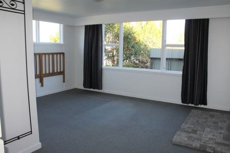 Photo of property in 35 Romilly Street, Westport, 7825