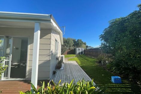 Photo of property in 18 Culzean Grove, Bell Block, New Plymouth, 4312