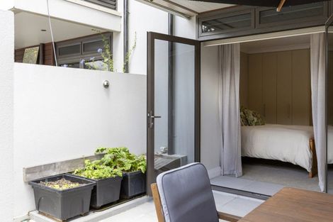 Photo of property in 88 Lake Terrace, Taupo, 3330