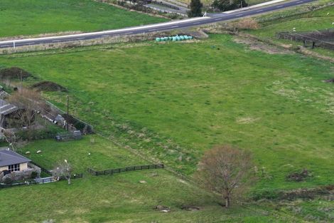 Photo of property in 102 Travers Road, Te Kauwhata, 3782