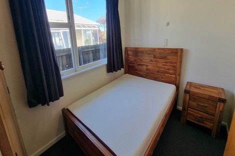 Photo of property in 260 Main North Road, Redwood, Christchurch, 8051