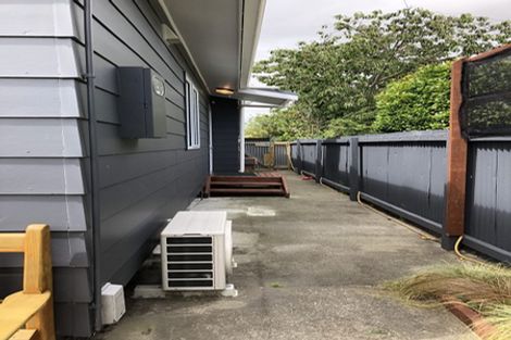 Photo of property in 22a Kapiti Road, Paraparaumu, 5032