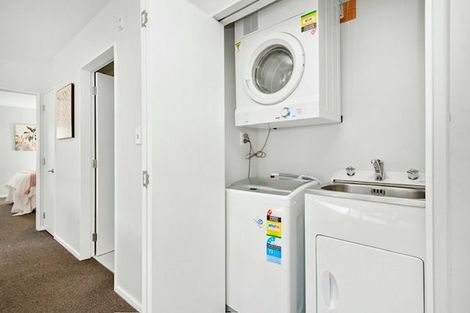 Photo of property in 4/232 Main Road, Tawa, Wellington, 5028