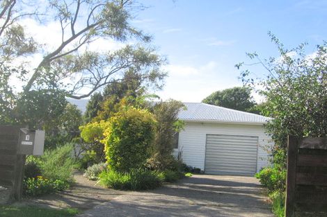 Photo of property in 1 Rose Street, Ranui, Porirua, 5024