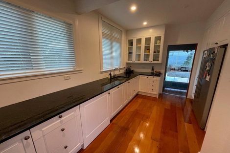 Photo of property in 74 Mitchell Street, Brooklyn, Wellington, 6021