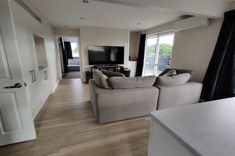 Photo of property in 38 Whitby Street, Burnside, Christchurch, 8053