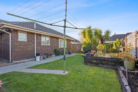 Photo of property in 19 Springs Road, Hornby, Christchurch, 8042