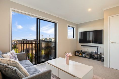 Photo of property in 113 Hobsonville Point Road, Hobsonville, Auckland, 0616