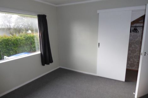 Photo of property in 3/14 Craigbank Avenue, New Lynn, Auckland, 0600