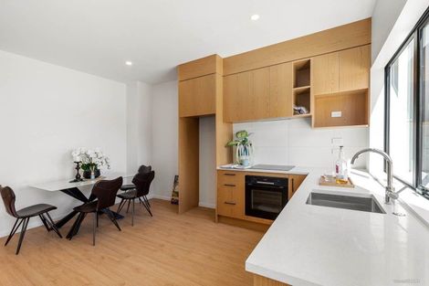 Photo of property in 32a/7 Westgate Drive, Massey, Auckland, 0614