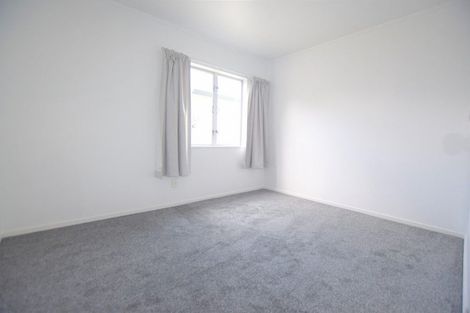 Photo of property in 46 Hindmarsh Street, Henderson, Auckland, 0612