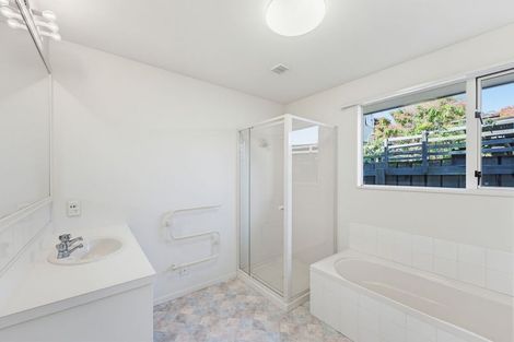 Photo of property in 2/1a Chalmers Street, Highfield, Timaru, 7910