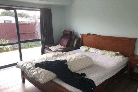 Photo of property in 22 Whitford Place, Rototuna North, Hamilton, 3210