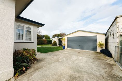 Photo of property in 17 Sandringham Street, Oamaru North, Oamaru, 9400