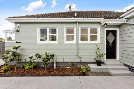 Photo of property in 235 Georges Drive, Napier South, Napier, 4110
