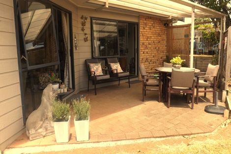 Photo of property in 1 Lochiel Place, Te Kamo, Whangarei, 0112