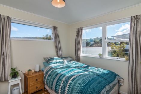 Photo of property in 9 Caribou Place, Kingston, Wellington, 6021