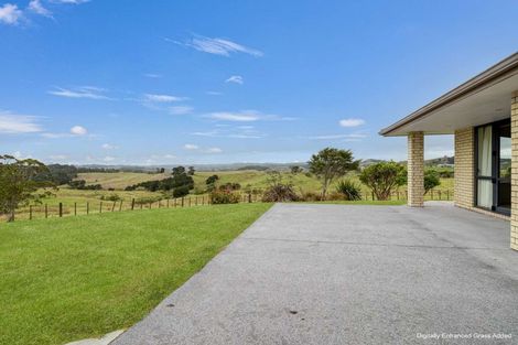 Photo of property in 667 Pahi Road, Pahi, Paparoa, 0571