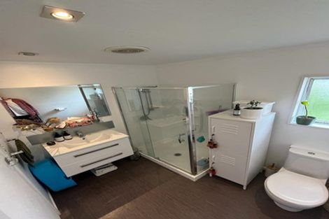 Photo of property in 25 Tawa Road, Te Atatu Peninsula, Auckland, 0610