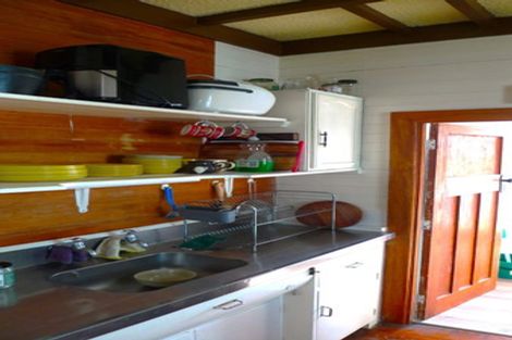 Photo of property in 19 Wellington Street, Nelson South, Nelson, 7010