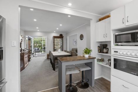 Photo of property in 57 Donovan Road, Paraparaumu Beach, Paraparaumu, 5032