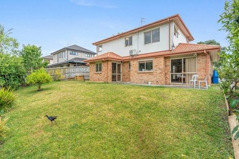Photo of property in 42 Peninsula Road, Mangere, Auckland, 2022