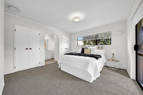 Photo of property in 7 Catania Place, Conifer Grove, Takanini, 2112