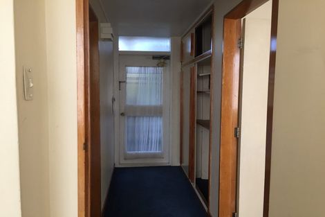 Photo of property in Beresford Apartments, 118u4 Russell Terrace, Berhampore, Wellington, 6023
