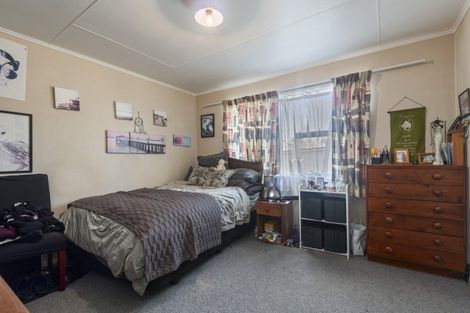 Photo of property in 21 Flower Street, Bulls, 4818