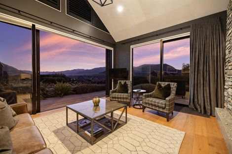 Photo of property in 4 Stockyard Lane, Jacks Point, Queenstown, 9371