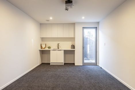 Photo of property in 19 Winton Street, St Albans, Christchurch, 8014