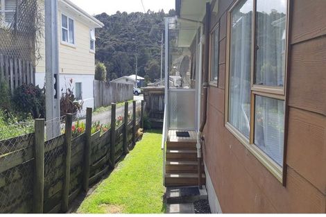 Photo of property in 2/73 Eskdale Road, Birkdale, Auckland, 0626