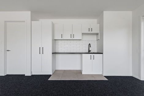 Photo of property in 30 Georgina Street, Marshland, Christchurch, 8083