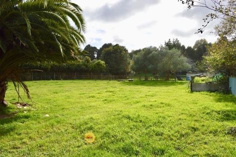 Photo of property in 75 Freemans Road, Otaki, 5512