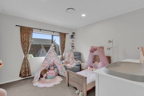 Photo of property in 9 Aquila Crescent, Rototuna North, Hamilton, 3210