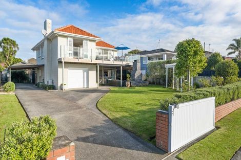 Photo of property in 48 Torkar Road, Clarks Beach, 2122