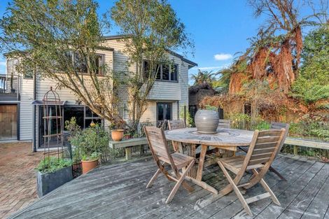 Photo of property in 27 Awatea Terrace, Lynmore, Rotorua, 3010