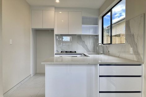 Photo of property in 15a Garelja Road, Henderson, Auckland, 0612