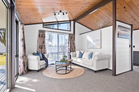 Photo of property in 3 Tasman Road, Otaki Beach, Otaki, 5512