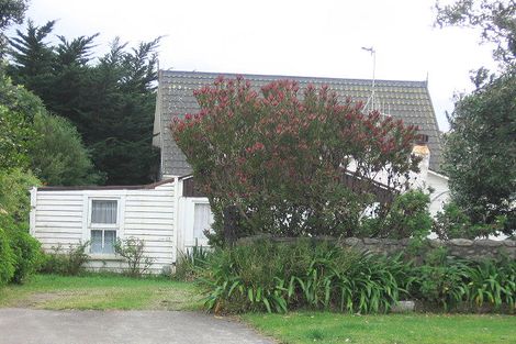 Photo of property in 2/145 Manly Street, Paraparaumu Beach, Paraparaumu, 5032