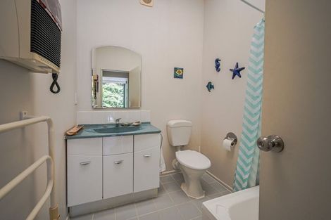 Photo of property in 13 Seaview Lane, Wainui, Akaroa, 7582