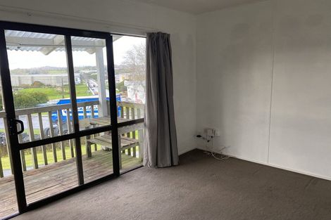 Photo of property in 3 Blanc Road, Silverdale, 0932