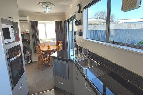 Photo of property in 212 Waihi Road, Hawera, 4610