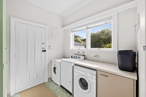 Photo of property in 1 Pohutukawa Place, Mangawhai Heads, Mangawhai, 0505