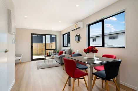 Photo of property in 7/85 Jaemont Avenue, Te Atatu South, Auckland, 0610