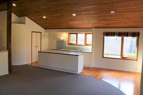 Photo of property in 149 Matipo Road, Te Atatu Peninsula, Auckland, 0610