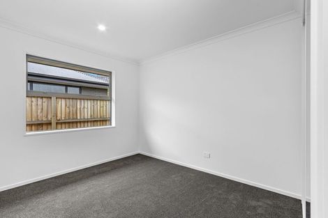 Photo of property in 20 Salkeld Place, Woodend, 7610